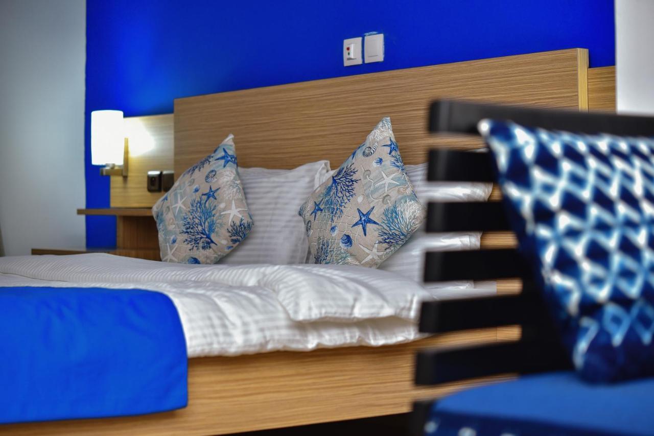 Robert'S Hotel Abican Dış mekan fotoğraf