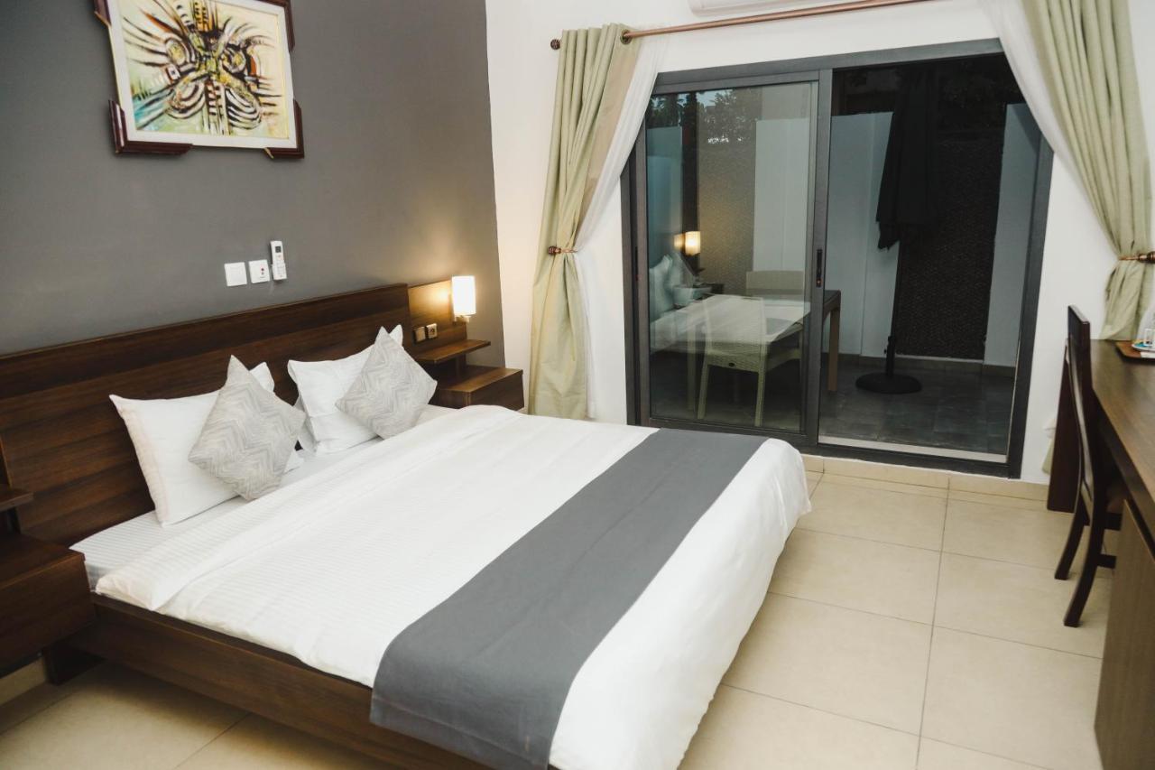 Robert'S Hotel Abican Dış mekan fotoğraf